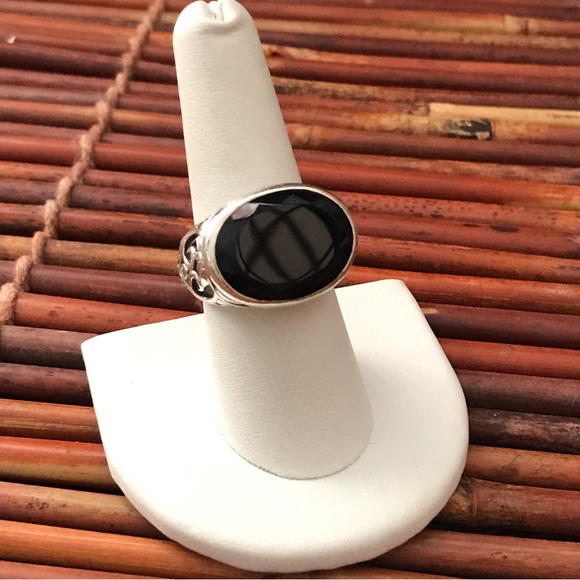 Silpada Sterling Silver Black Chalcedony Ring Size 7.5 - Picture 2 of 9